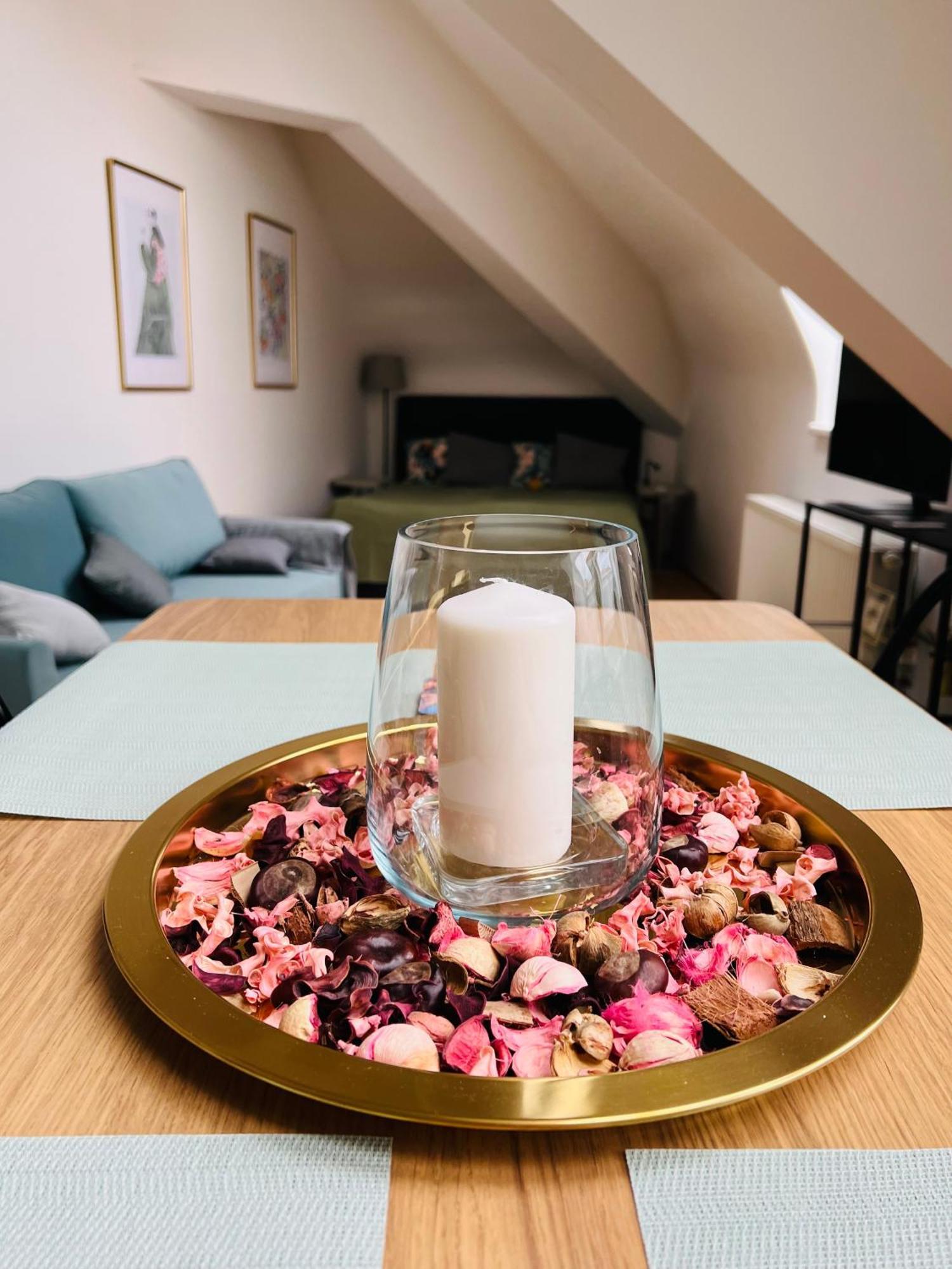 Central, Cozy & Stylish With Views Apartament