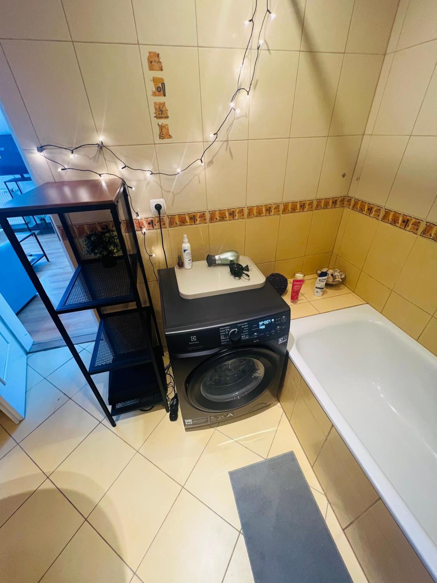 Central, Cozy & Stylish With Views Apartament Praga